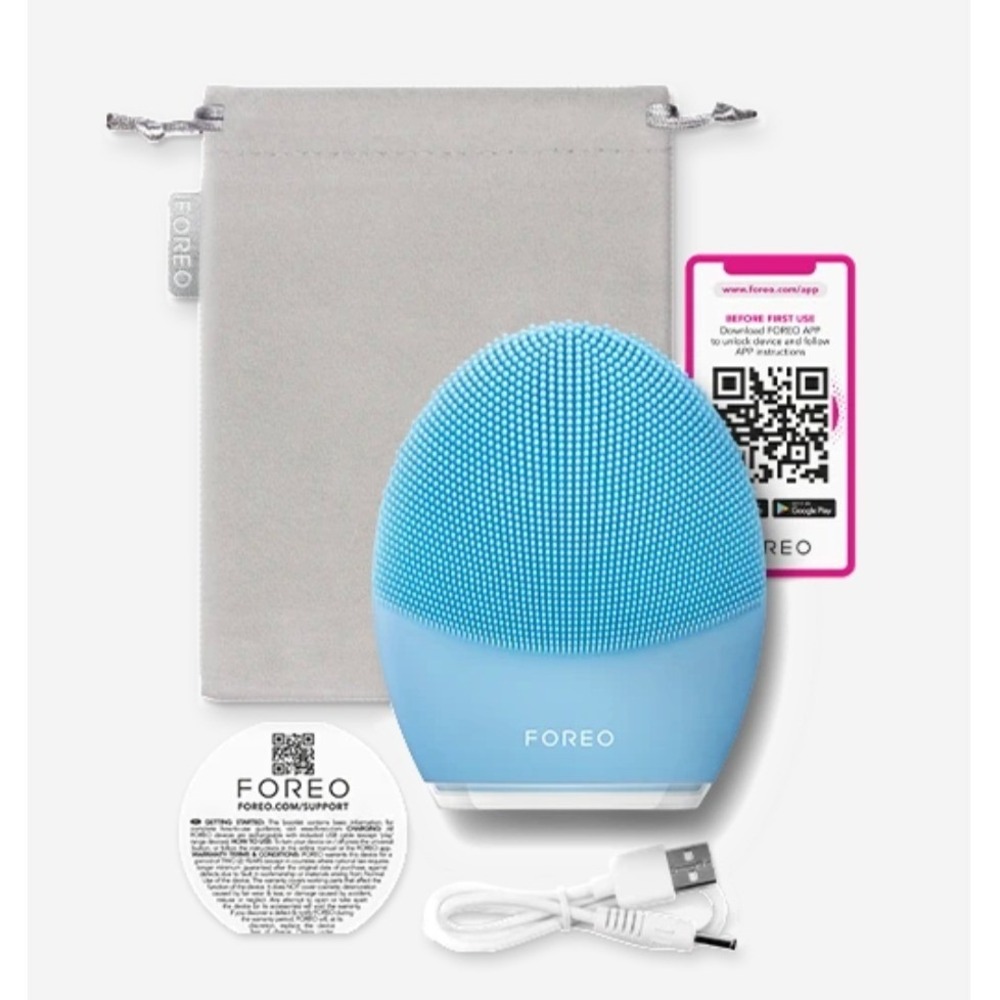 New FOREO LUNA 3 Facial Cleansing & Firming Device –‎ Combination Skin